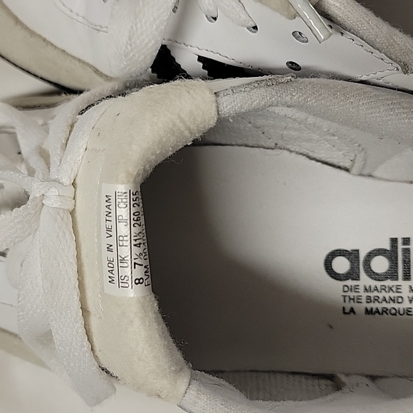 Adidas Classic White and Black Sambas - Picture 5 of 5